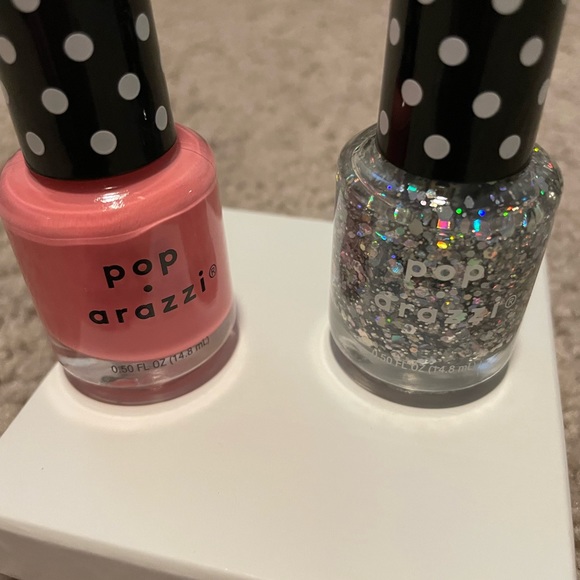 Two Brand New Poparazzi Nail Polish - Picture 2 of 4